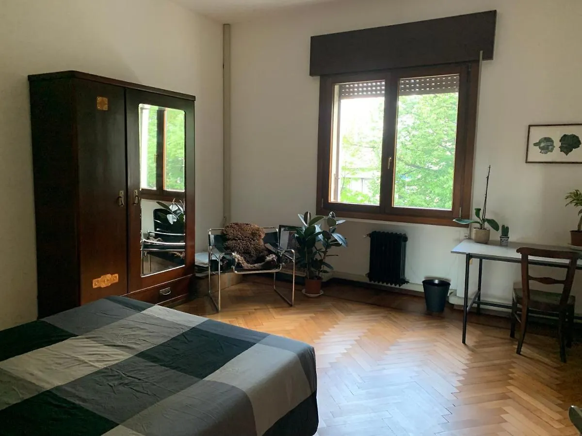 Lucia&Umberto\'S Home location